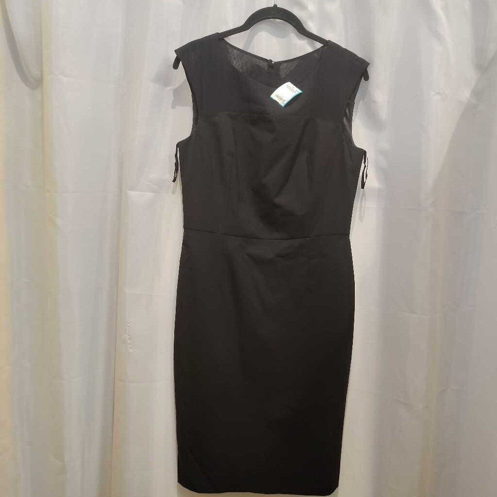 banana republic little black dress Everywhere Ponte Scoop-Neck Sheath Measurements (from size S) Banana Republic Little Black Dress